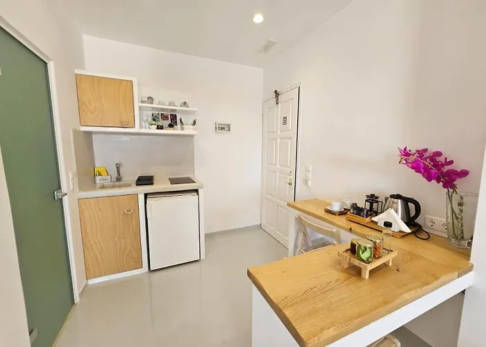 Coralli Mikrí Vígla